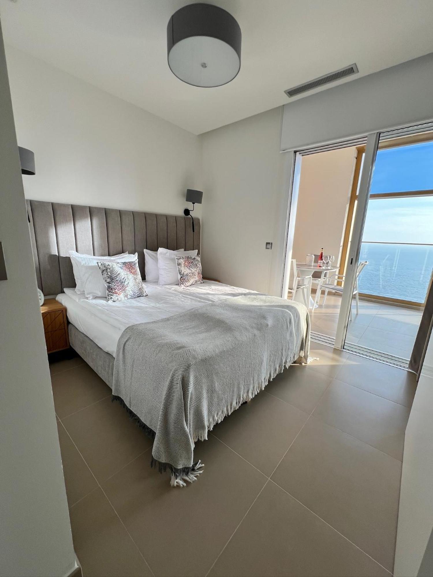 Intempo Residence By Leo Apartments Benidorm Exterior photo